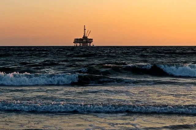 oil-rig Oil & Gas